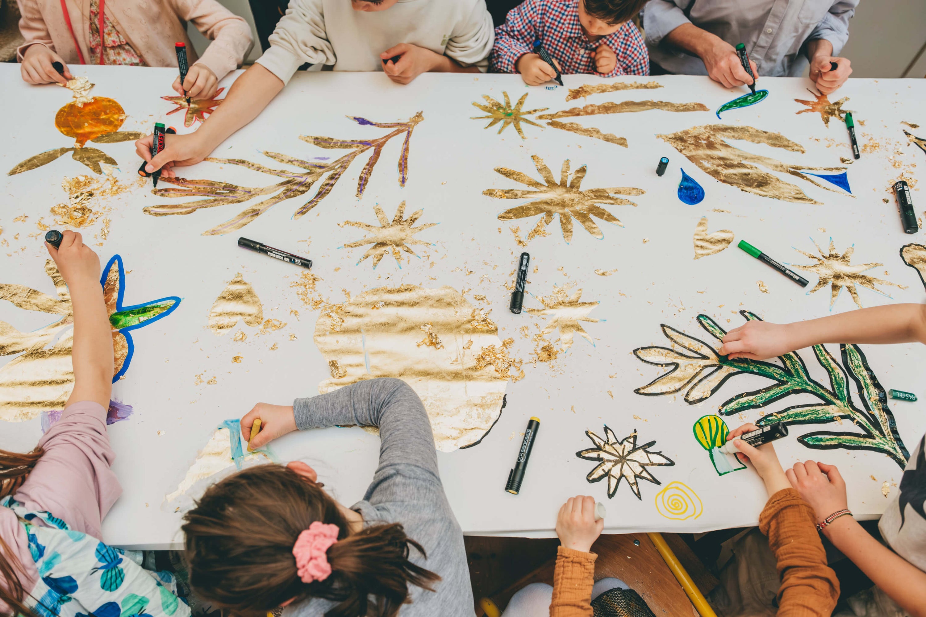 Atelier fresque et dorure à la feuille pour les petits — 1h30