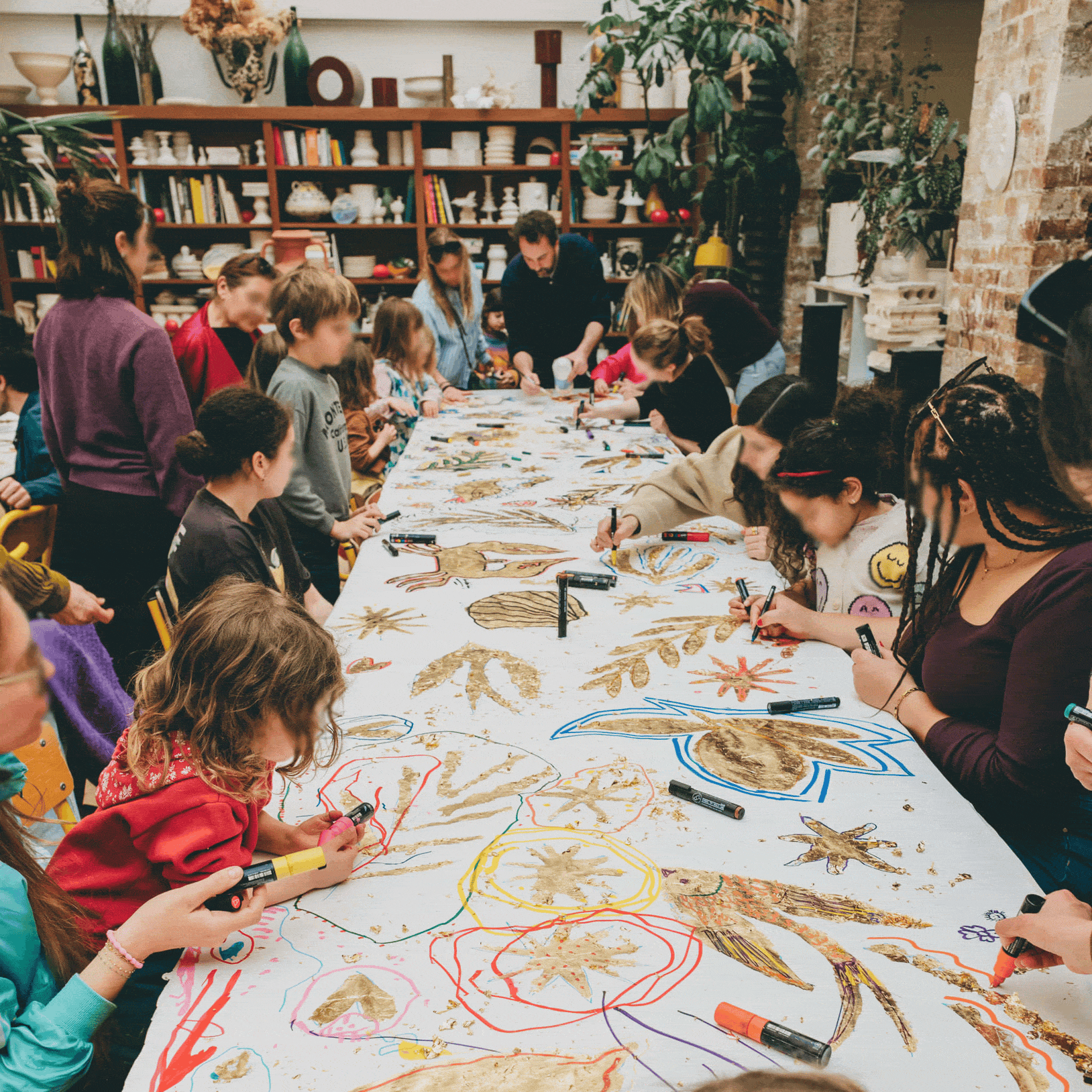 Atelier fresque et dorure à la feuille pour les petits — 1h30