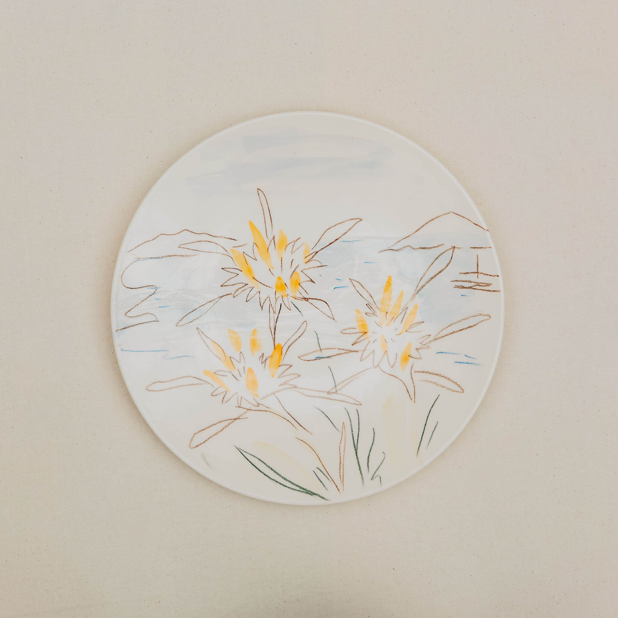 Plat porcelaine lys de mer n°2